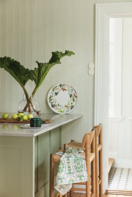 Skogmedaljong, tea towel, yellow green