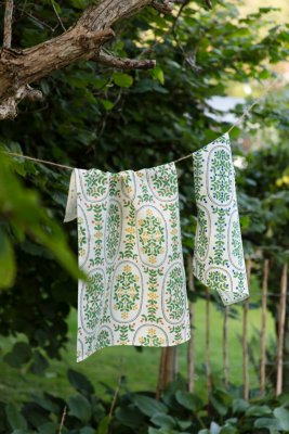 Skogsmedaljong Tea towel Blue green