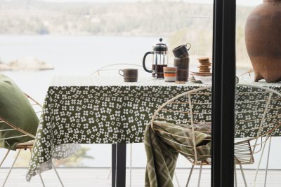 Belle Amie, table cloth, dark green, 145x250cm