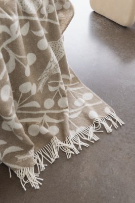 Körsbärsträdgården, blanket, brown, off white