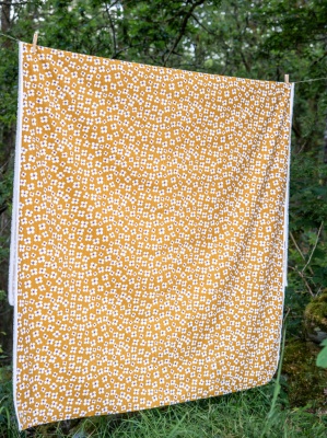 Belle Amie, table cloth, ochre, 145x250cm