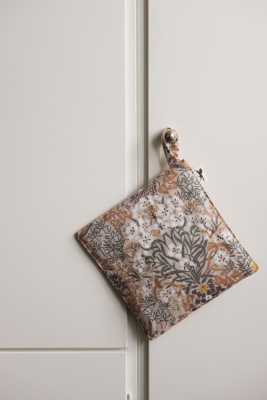 Botanic Garden, pot holder, beige multi