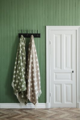 Korg, blanket, green offwhite