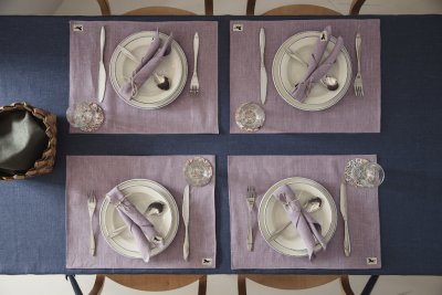 Linne placemat purple linen