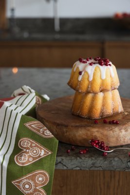 Frukt och kaka, tea towel, red green