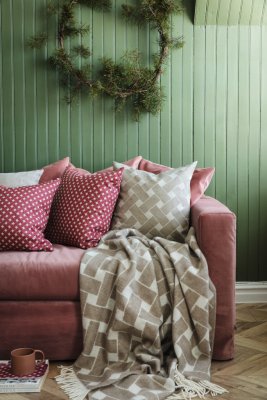 Korg, red cushion cover, 47x47cm